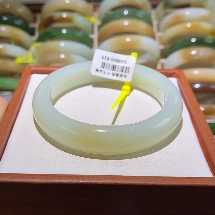 和田玉未镶嵌手镯34 58+