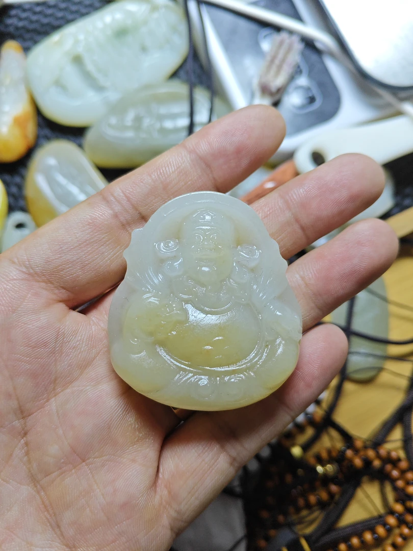 和田玉精品挂件财神