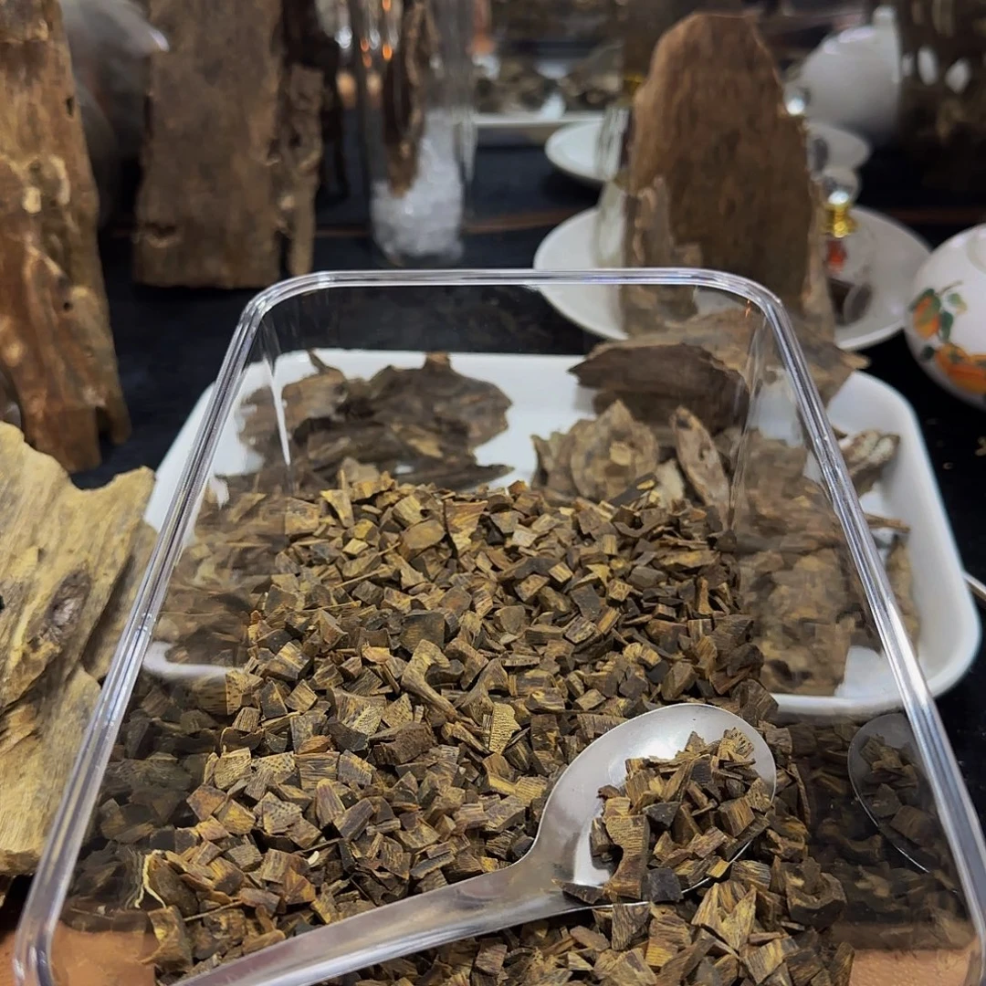 沉香碎屑沉香精品沉水千里香醇化料100克+