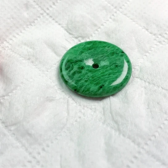 翡翠颈饰未镶嵌小****吊坠