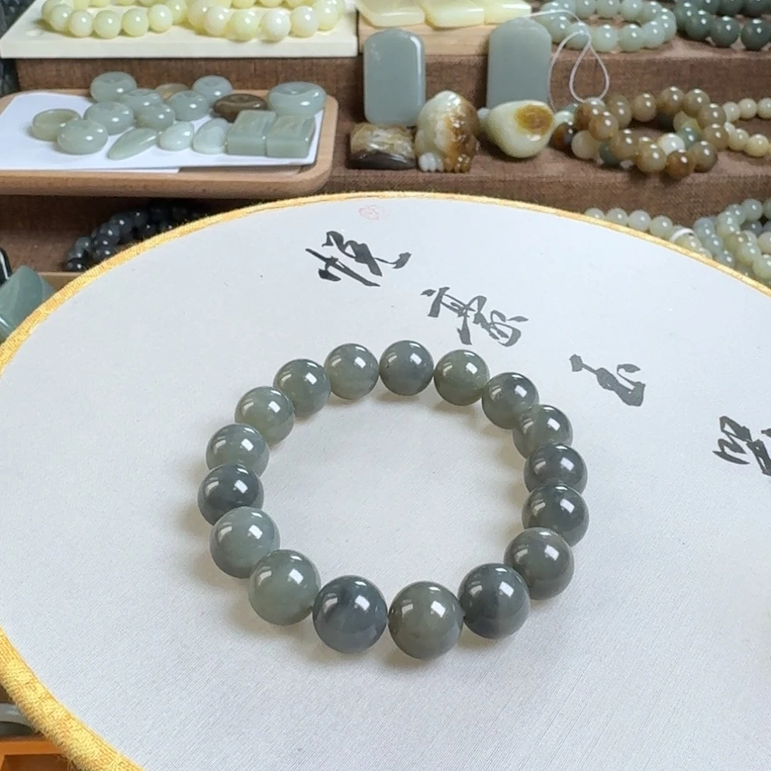 和田玉未镶嵌手链