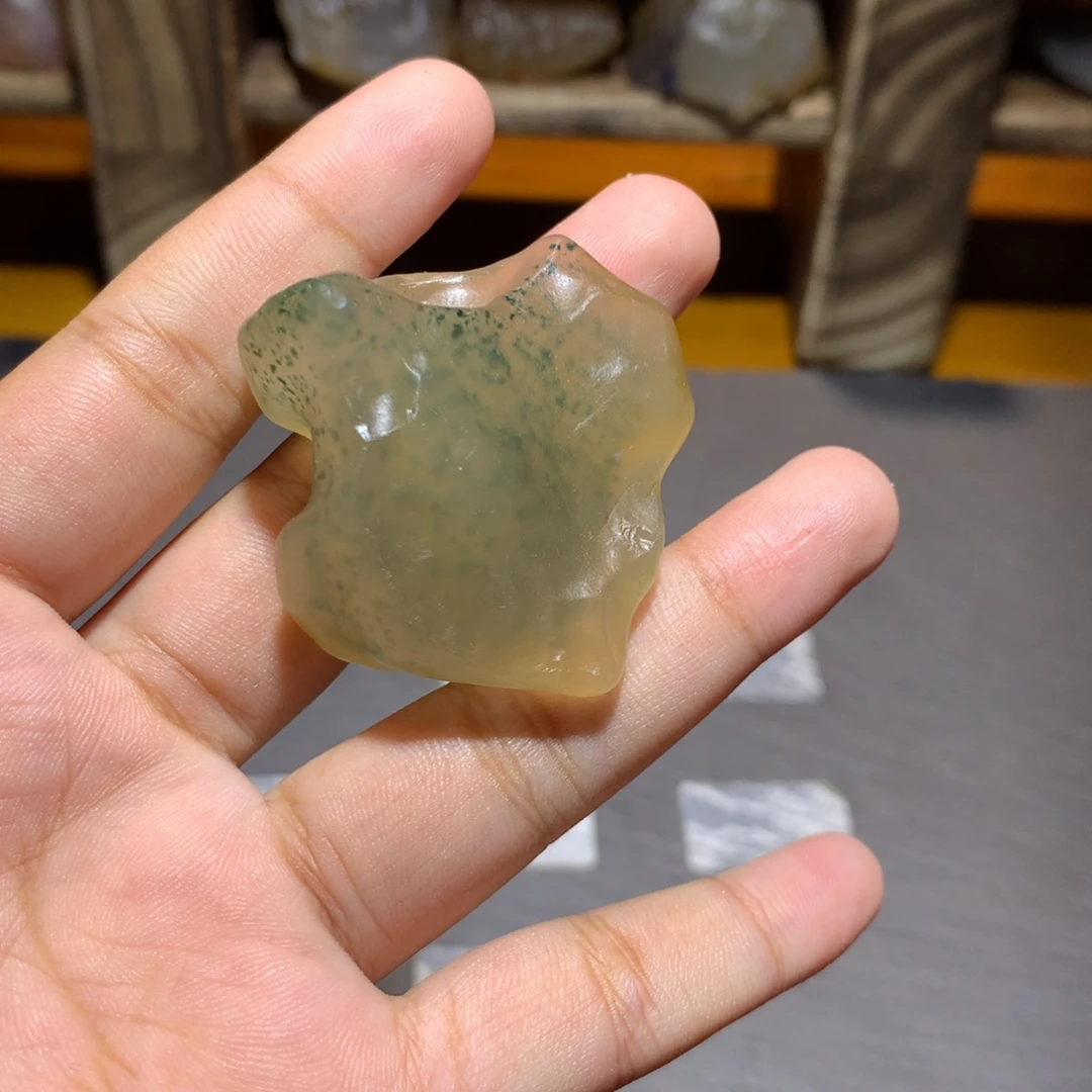 未镶嵌玛瑙/玉髓珠宝奇石