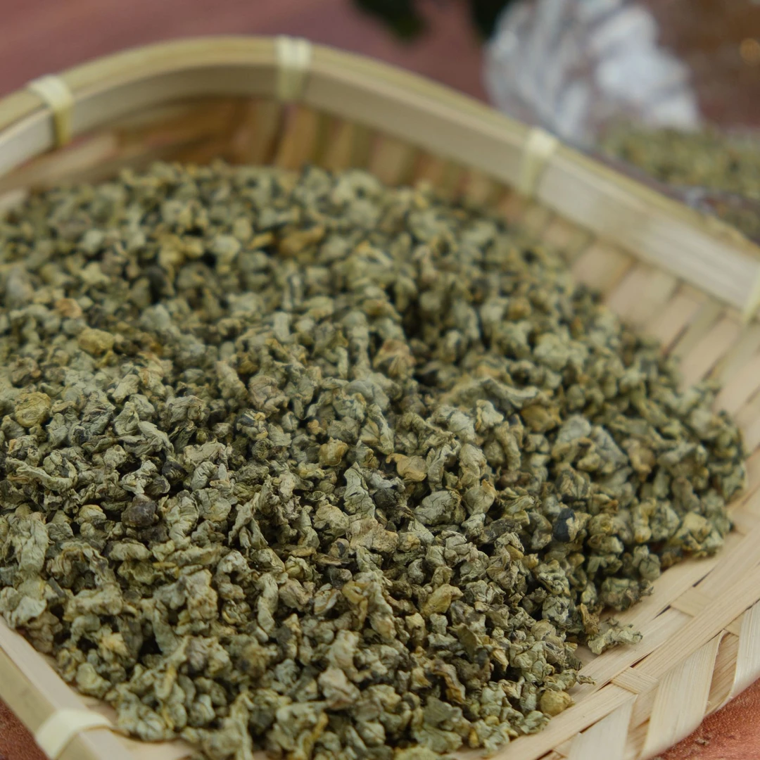 荷叶茶嫩荷叶揉捻成茶泡水喝茶叶养生茶