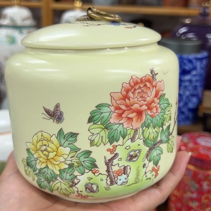 高端陶瓷茶叶密封罐