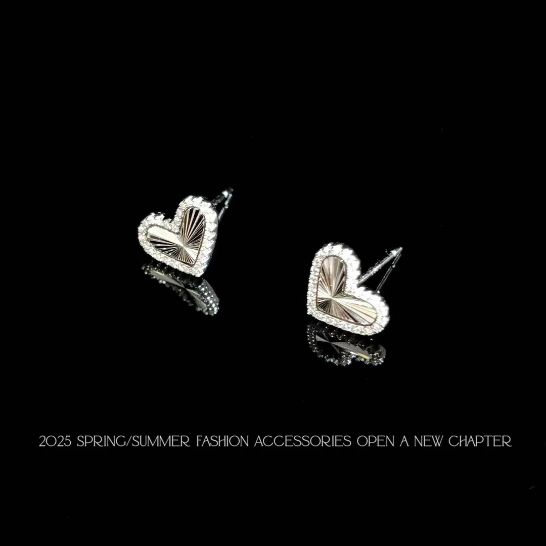 925银耳饰 镀K金 2025款C9055【冷光心】BOBAOLI 耳钉