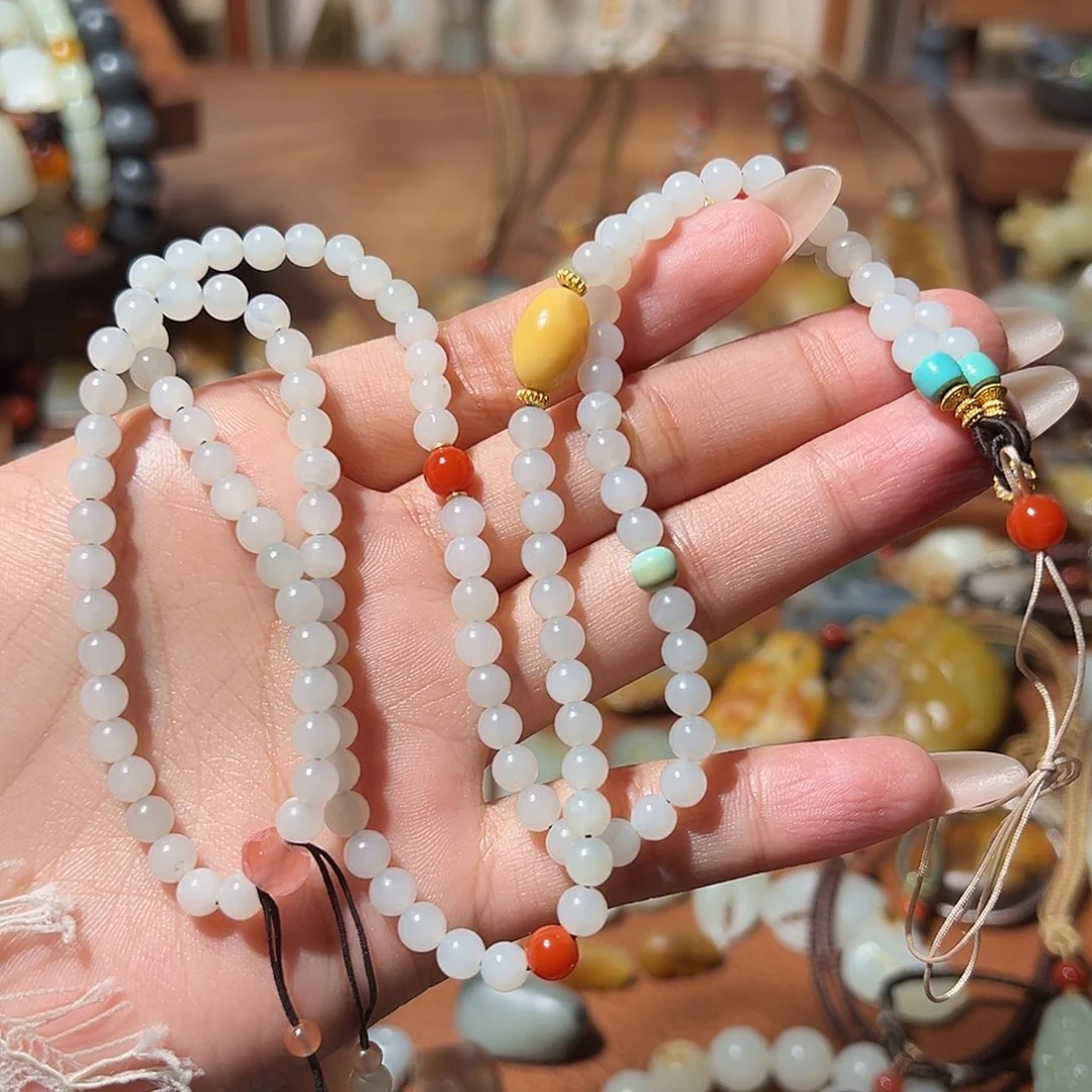 和田玉颈饰未镶嵌