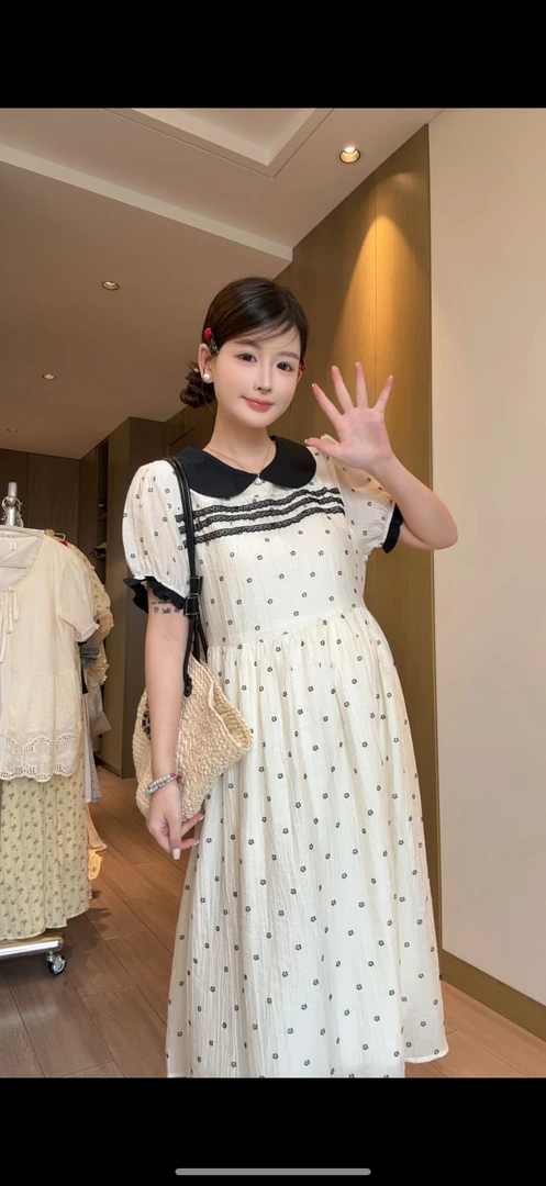 孕妇连衣裙2025新款法式初恋娃娃领连衣裙女夏复古气质甜美仙女