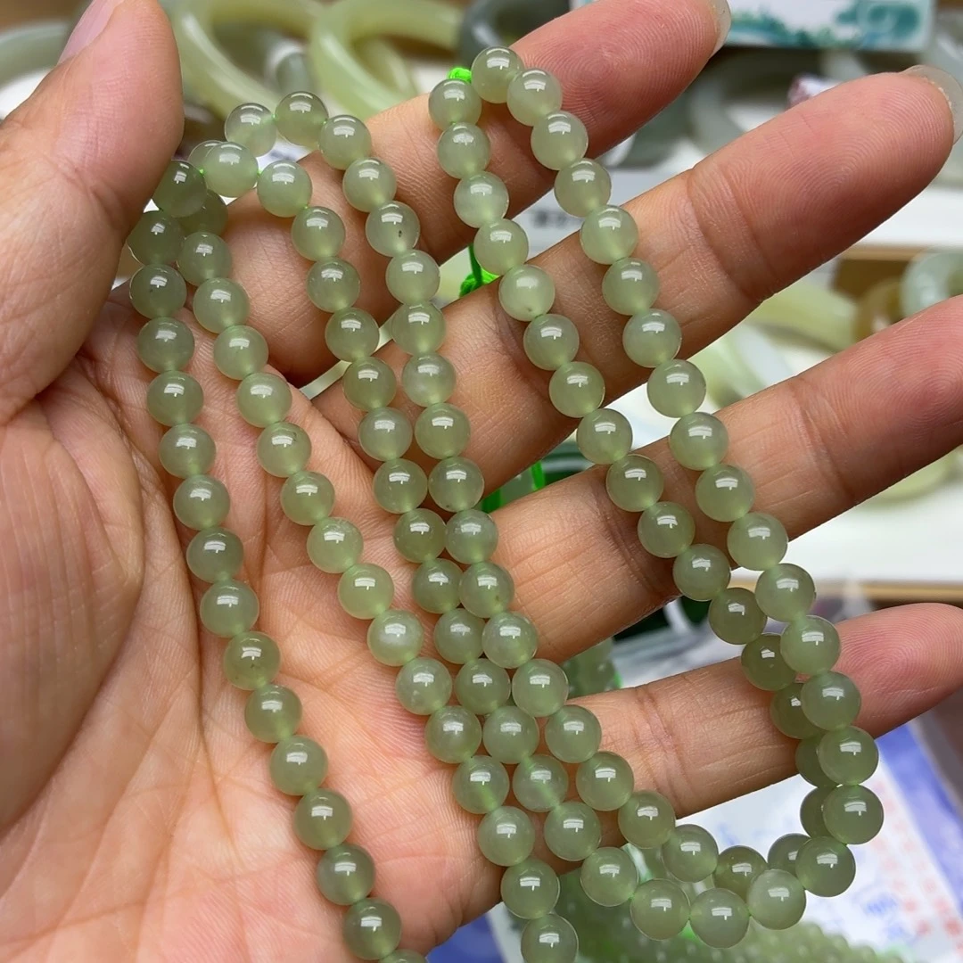 凤***生未镶嵌手镯和田玉