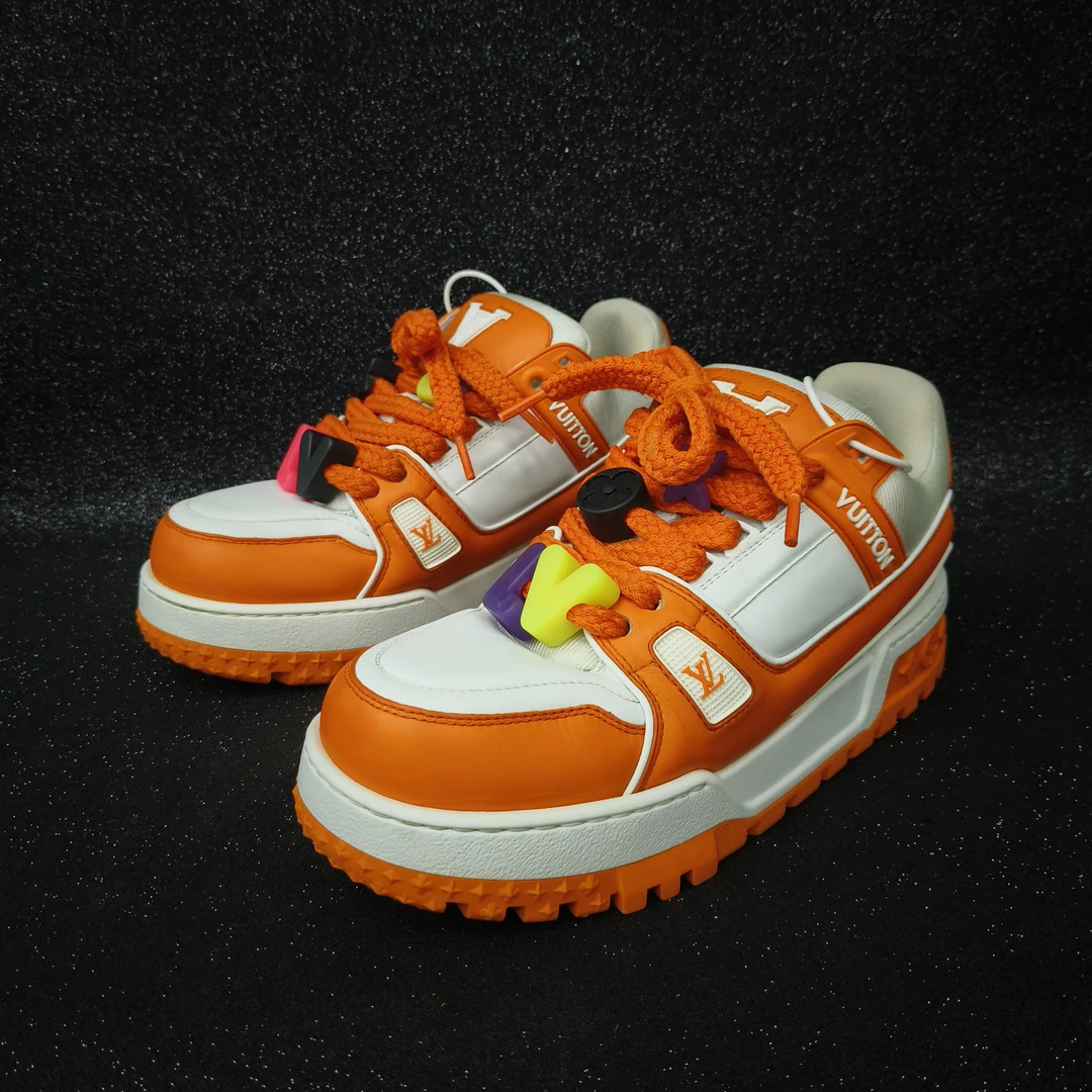 99新 LouisVuitton/路易威登 7码/41码/白橙胖丁trainer鞋/A2107