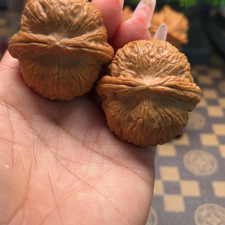 核桃44元宝文玩核桃