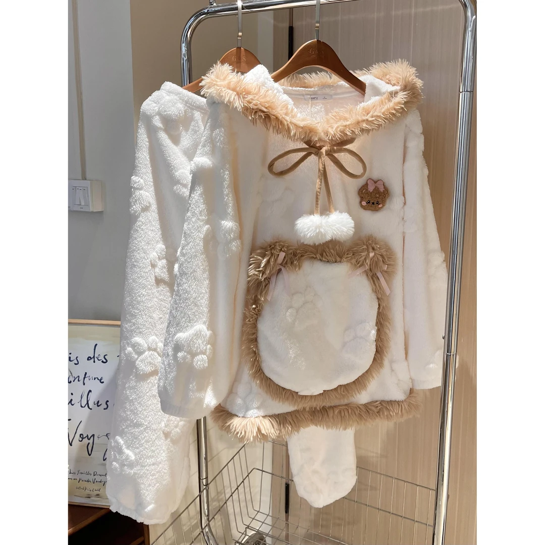 可爱小狗连帽耳朵珊瑚绒睡衣女秋冬季新款加厚加绒保暖家居服套装