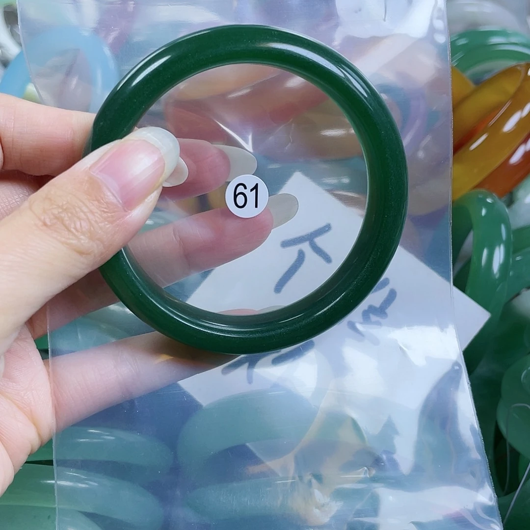 石英质玉颈饰未镶嵌58