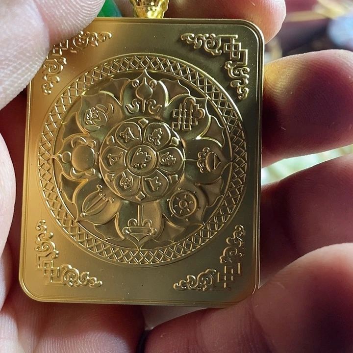 和田玉（糖玉）挂件未镶嵌花****1