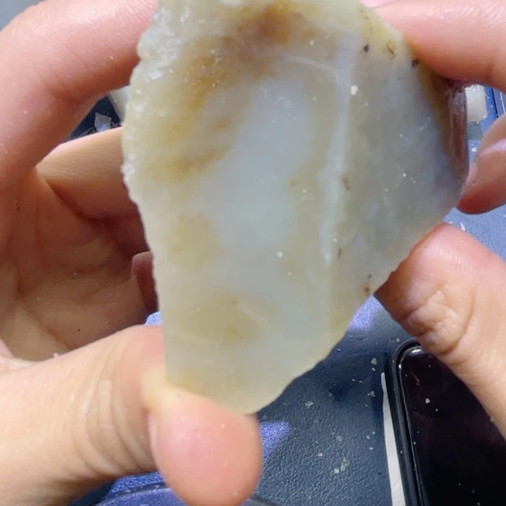 和田玉未镶嵌珠宝半成品