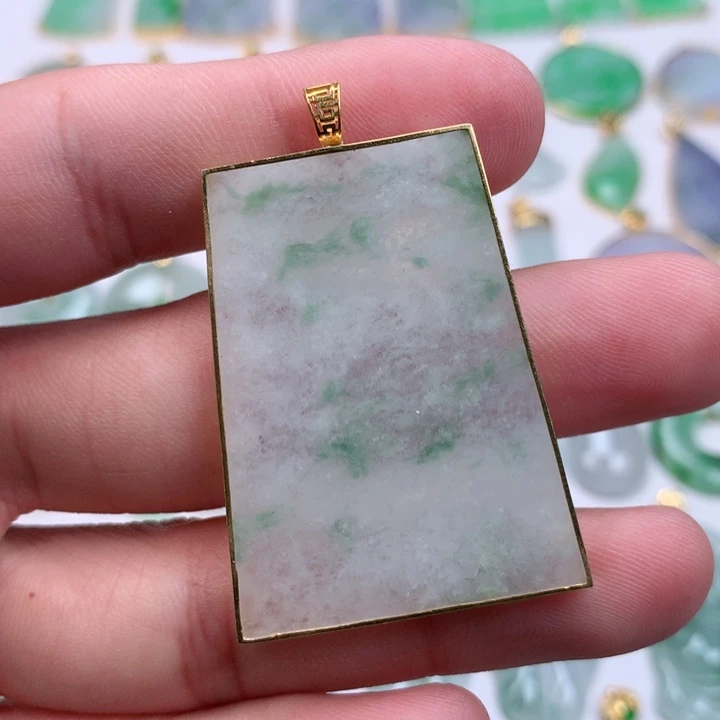 翡翠颈饰18K金镶嵌天然翡翠a货