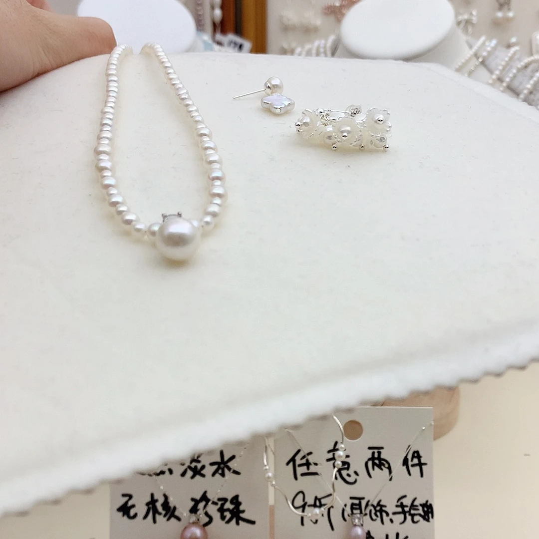 颈饰银S925镶嵌淡水珍珠