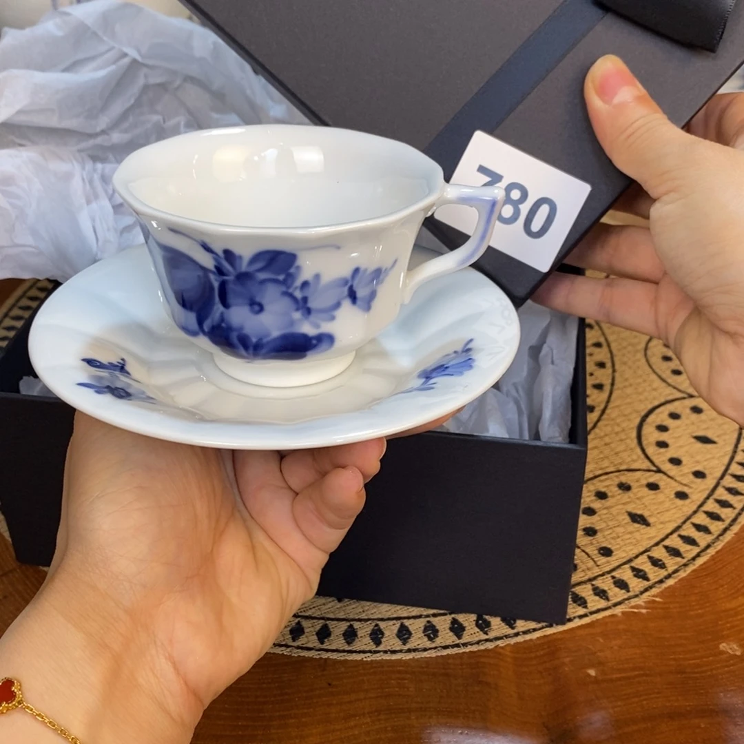 瓷器哈哈哈哈哈哈哈哈