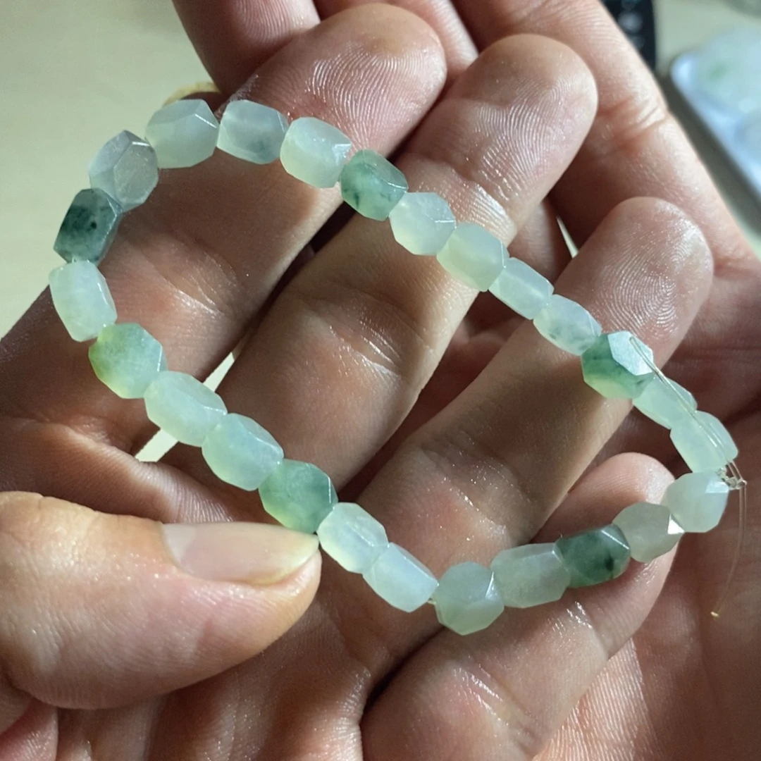 未镶嵌定制翡翠翡翠