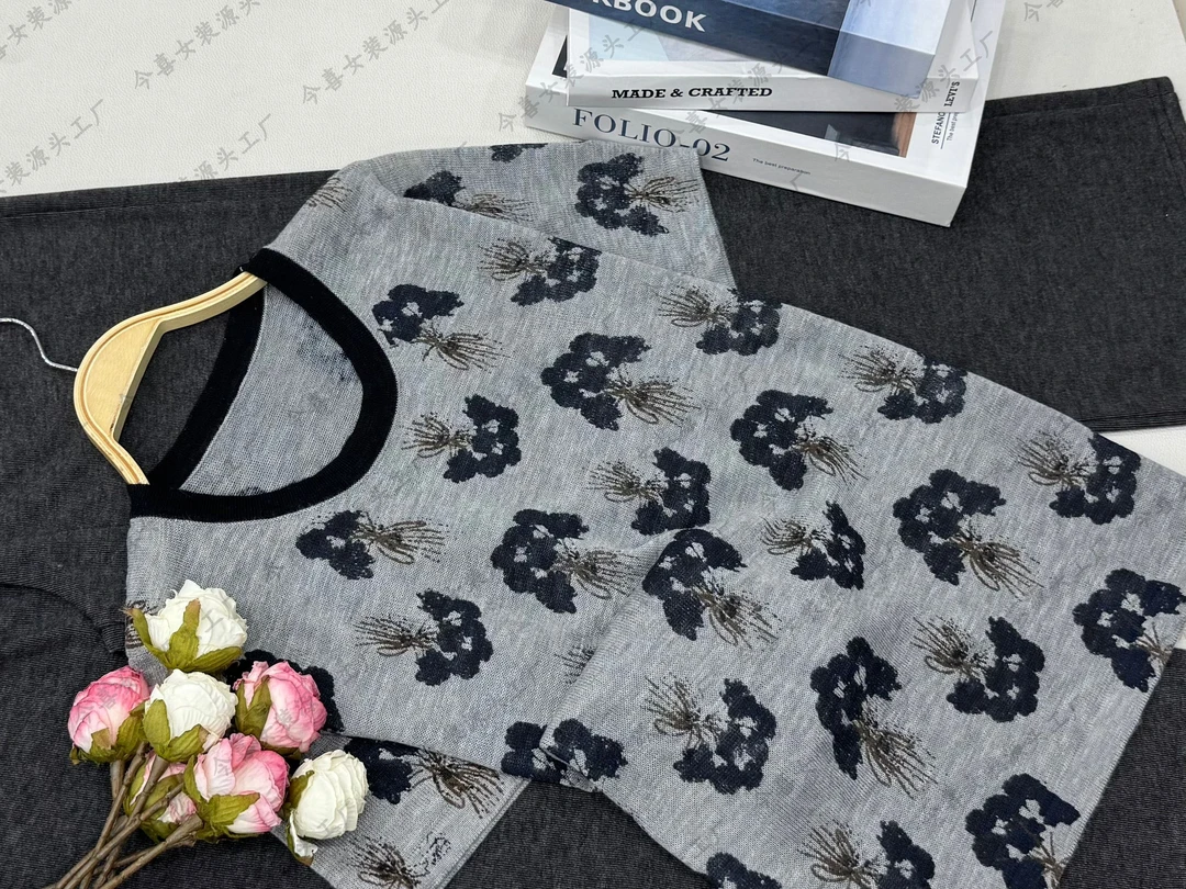 【灰色花束套头】新款百搭时尚宽松短袖上衣QC3440