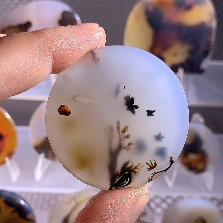 玛瑙/玉髓未镶嵌颈饰