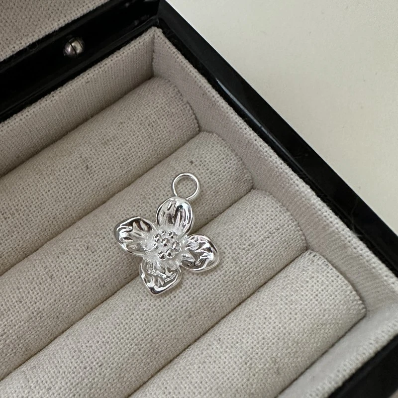 吊坠925银 小花吊坠不含链纯银小清新甜美风简约基础款ins风侧坠