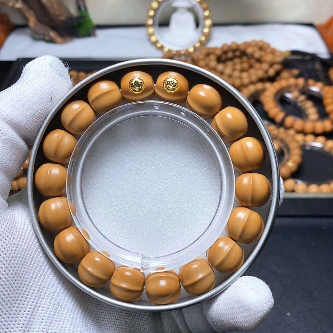 猴头核桃手串双标四花大鲨鱼鳍 13-14 409号