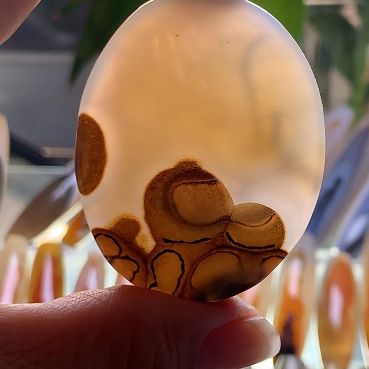 未镶嵌玛瑙/玉髓珠宝半成品154