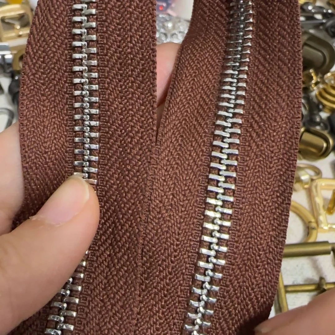 五号YKK拉链12元2米