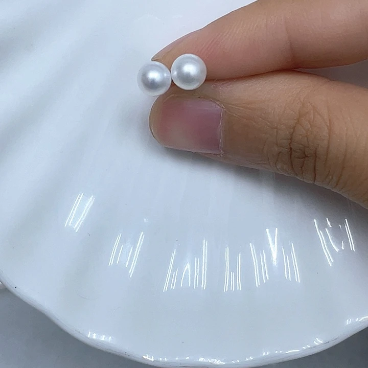 银S925镶嵌耳饰淡水珍珠