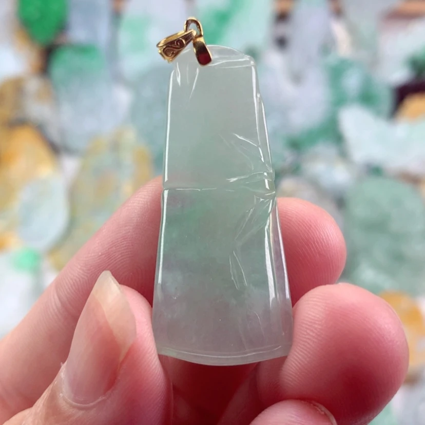 【闪购商品】翡翠未镶嵌吊坠(不含链)