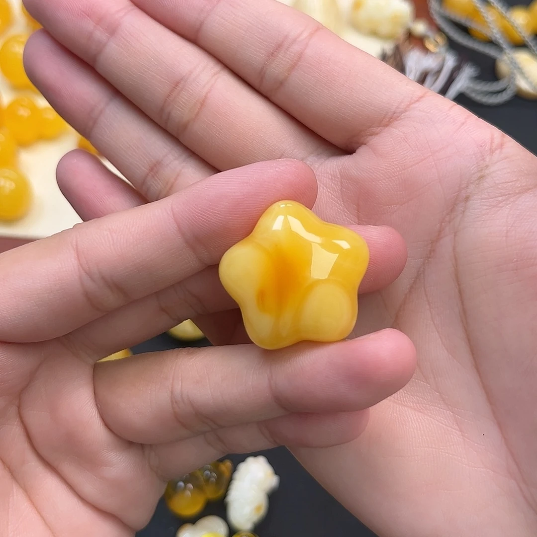 昔***檬琥珀未镶嵌珠宝奇石