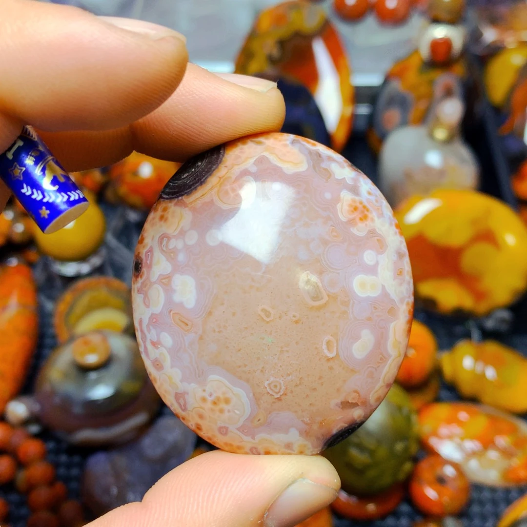 玛瑙/玉髓未镶嵌战国红玛瑙