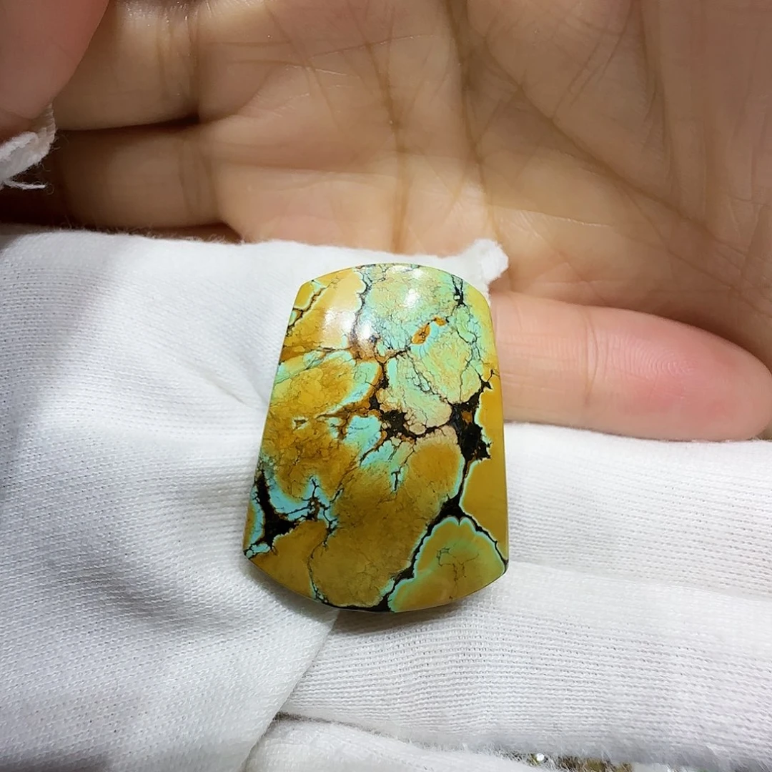 绿松石未镶嵌原矿绿松石