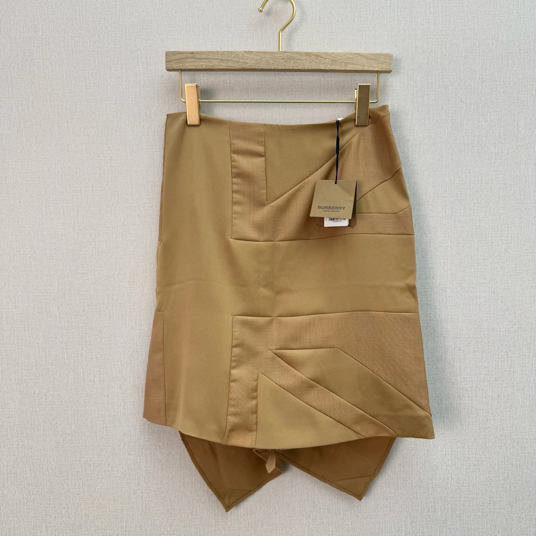 未使用 BURBERRY/博柏利 女士拉链包臀修身半裙  WSK10047