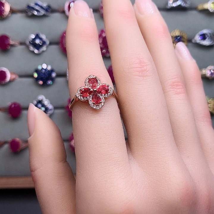 银S925镶嵌戒指蓝宝石