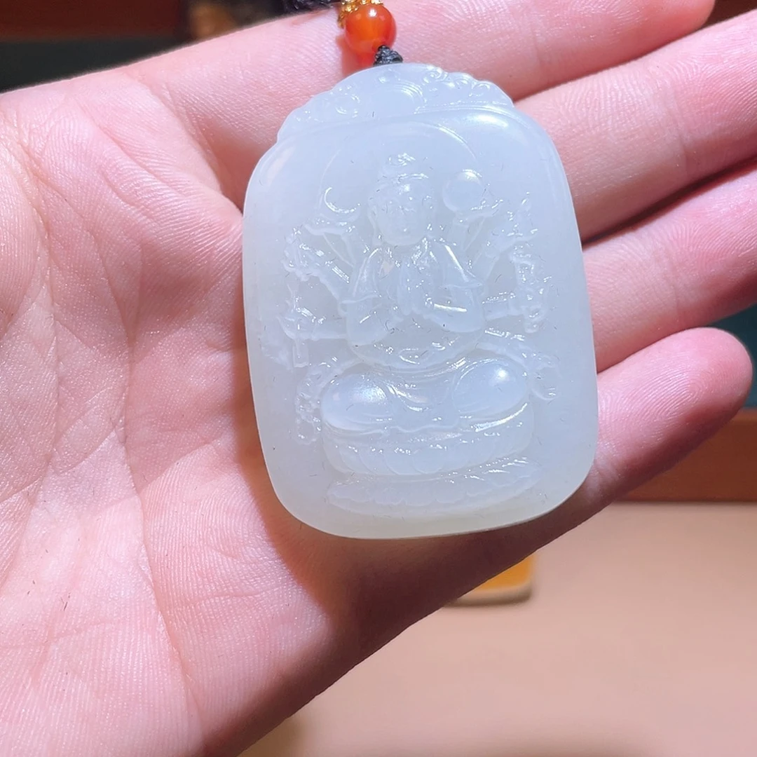 和田玉未镶嵌颈饰宾****！CC