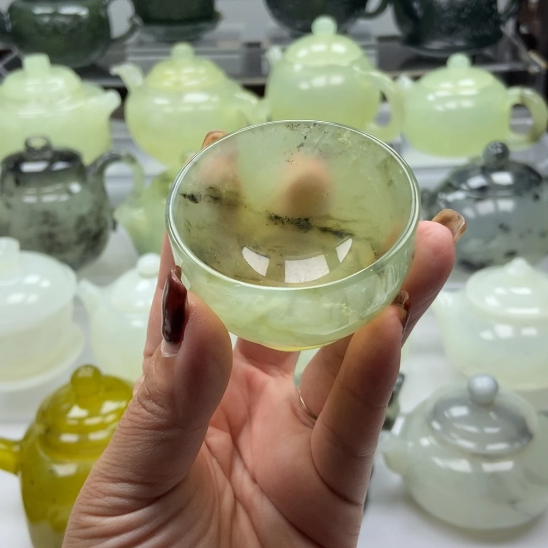 蛇纹石玉未镶嵌主人杯