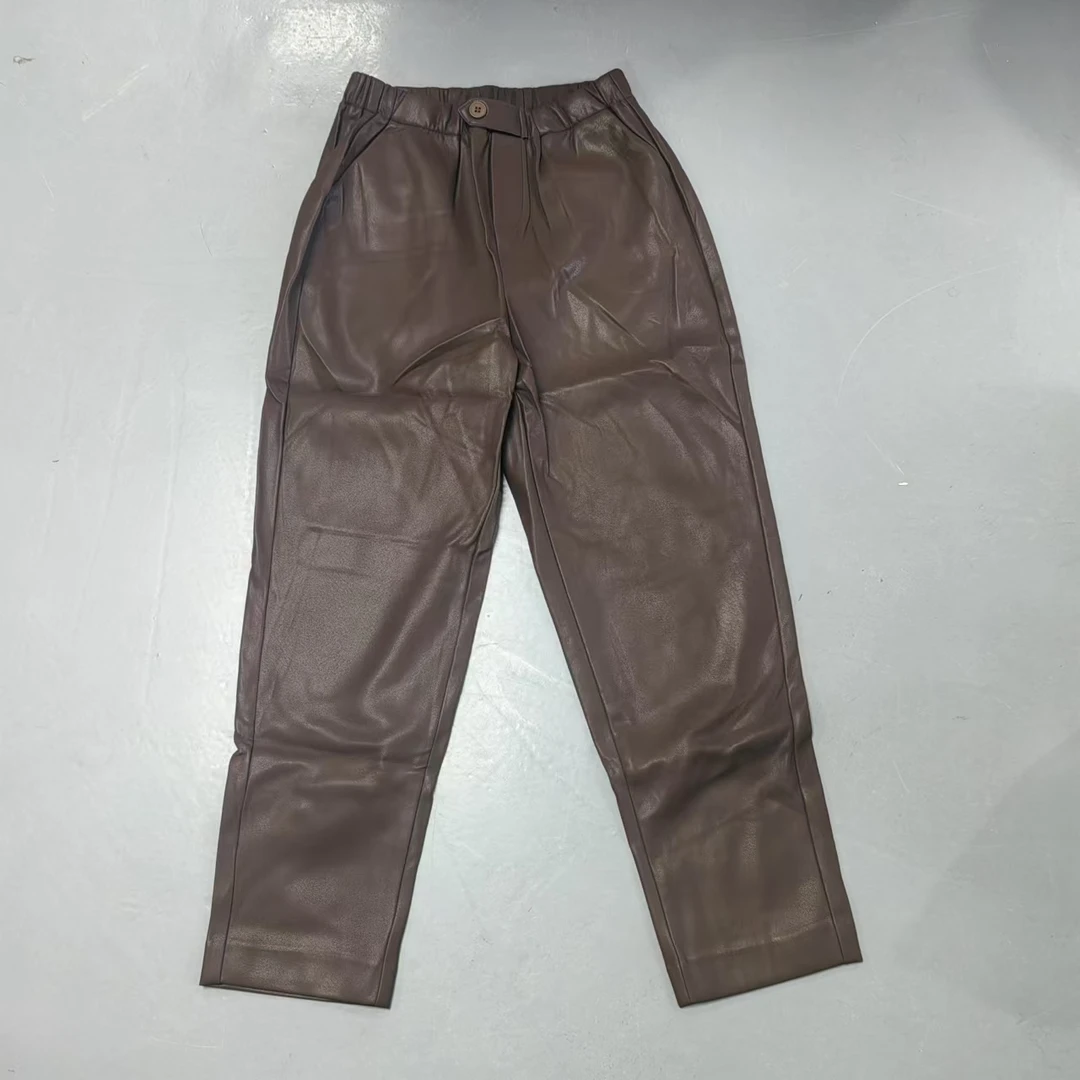 【南油玲姐】咖啡色皮面休闲裤A89025
