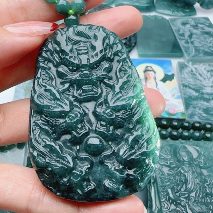 翡翠未镶嵌颈饰多样性发货天然A货翡翠