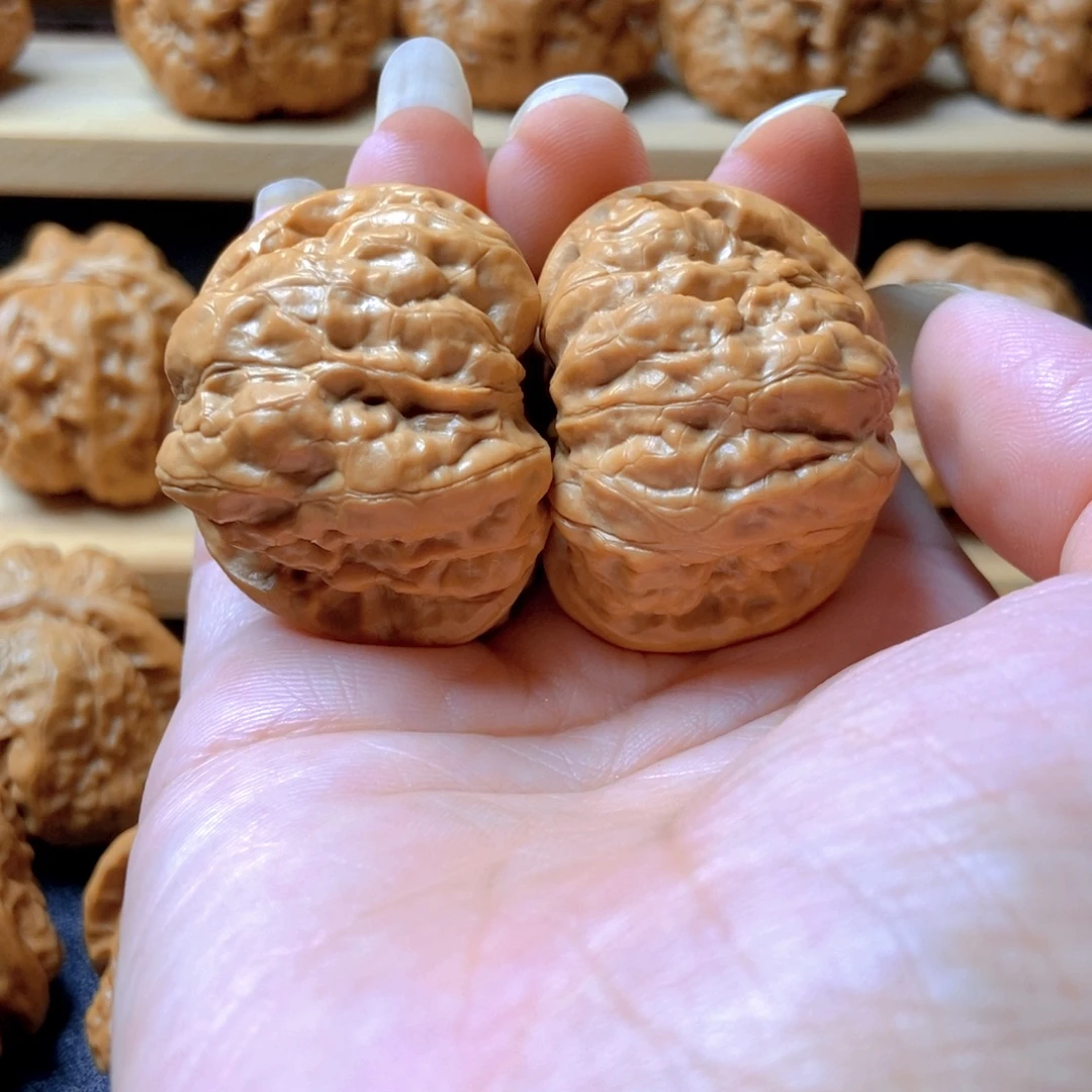 明***店文玩核桃吊坠蛤蟆头