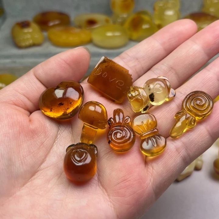 琥珀颈饰未镶嵌琥珀蜜蜡
