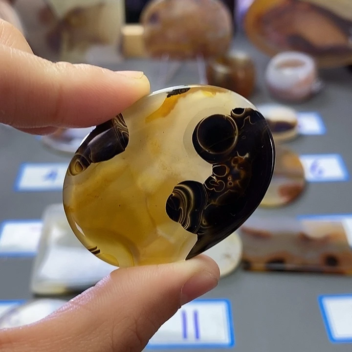 玛瑙/玉髓未镶嵌珠宝半成品62