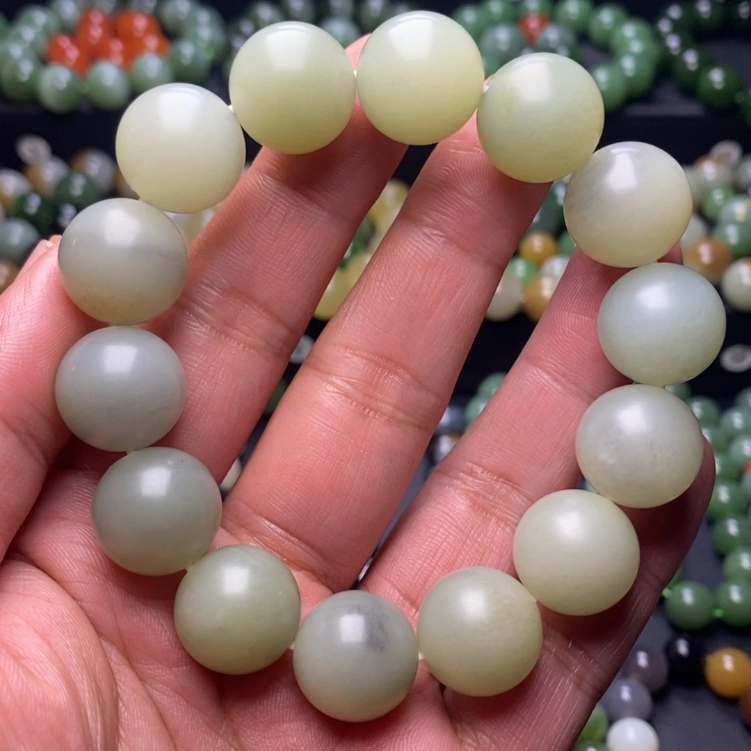 和田玉手串未镶嵌