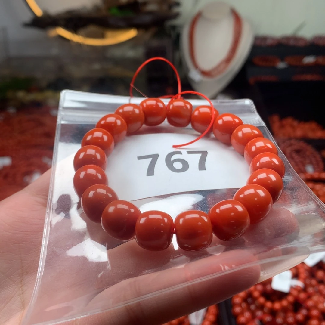 南红玛瑙手串未镶嵌11.9mm