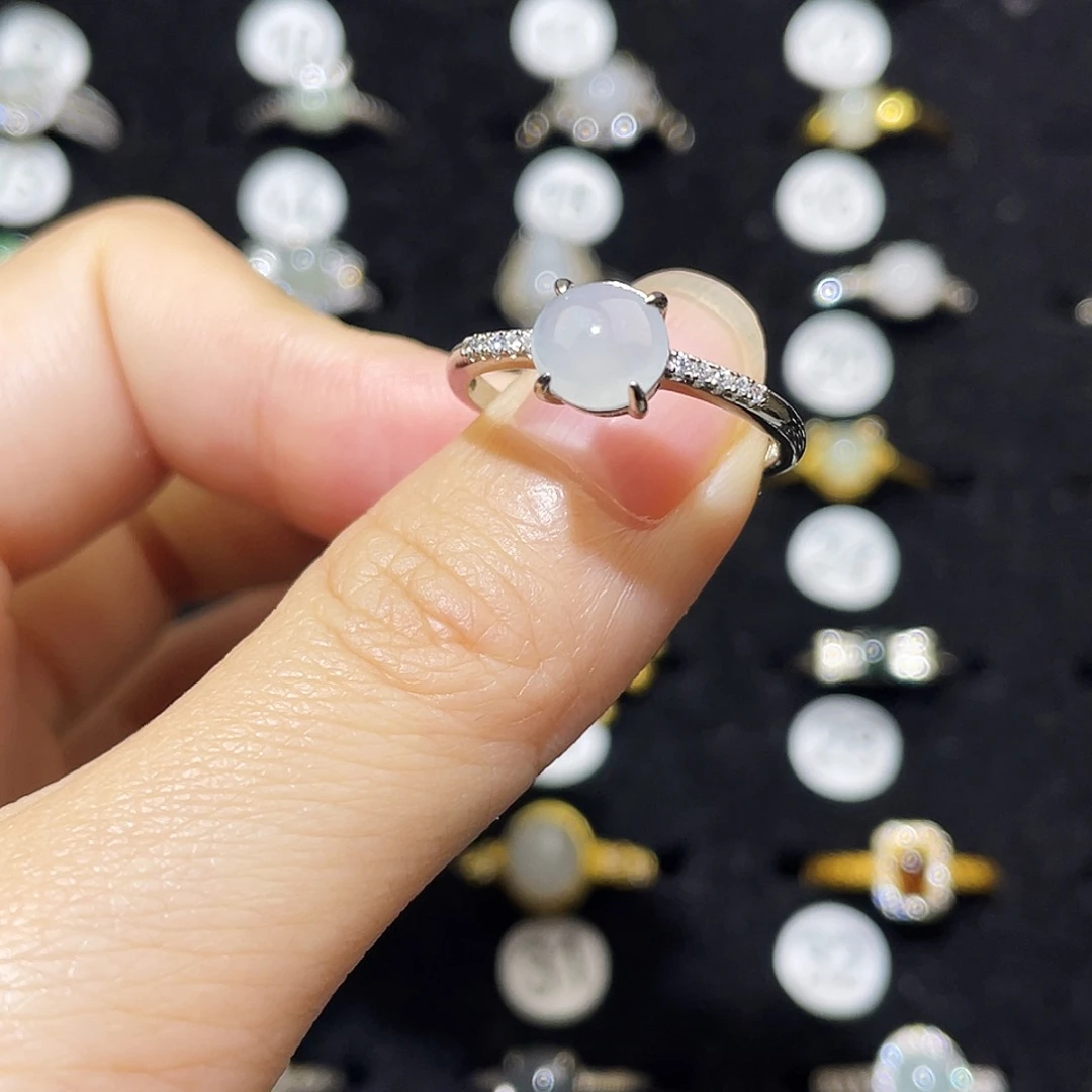 翡翠未镶嵌戒指戒指