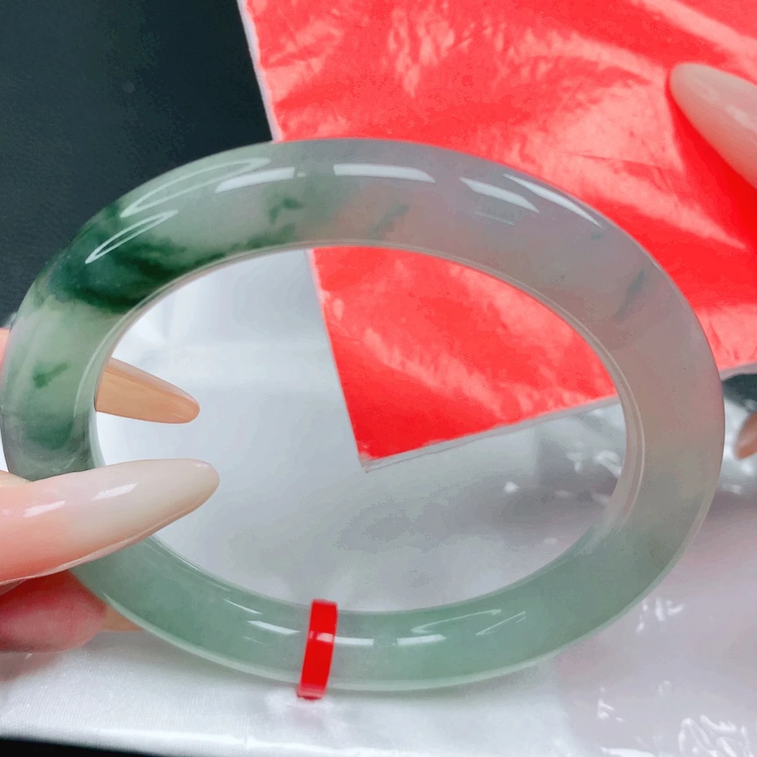 翡翠未镶嵌手镯61