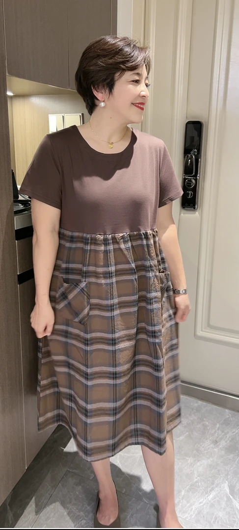 2427夏季圆领拼接连衣裙