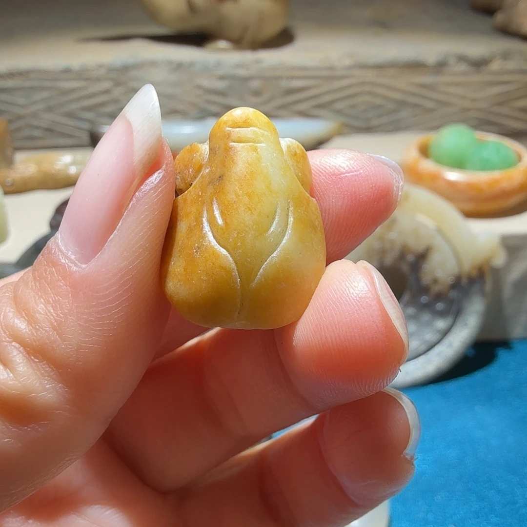 已***置和田玉未镶嵌挂件