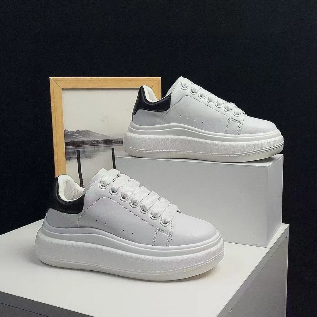 圆头高端纯原麦昆小白鞋真皮厚底增高休闲男女士松糕鞋黑尾情侣板