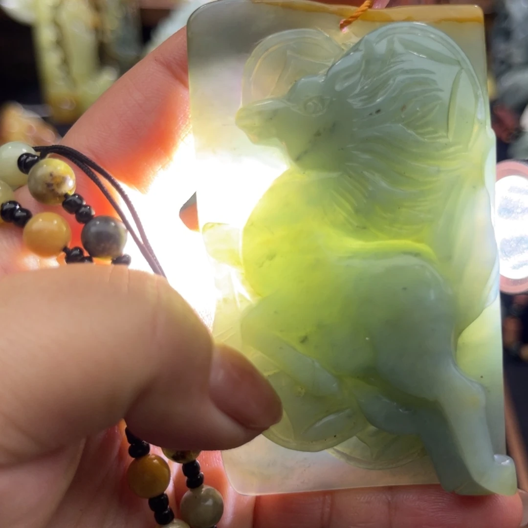 蛇纹石玉未镶嵌吊坠(赠链)